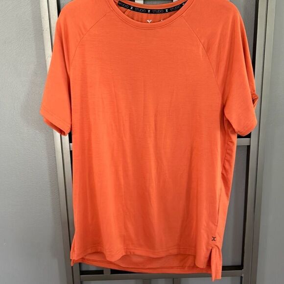Xersion quick try men's lightweight T-shirt size M - Picture 1 of 4